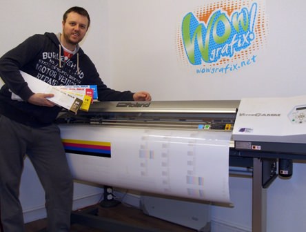 Paul Kearney back on track with Eco-Sol Max inks in his Roland VersaCAMM